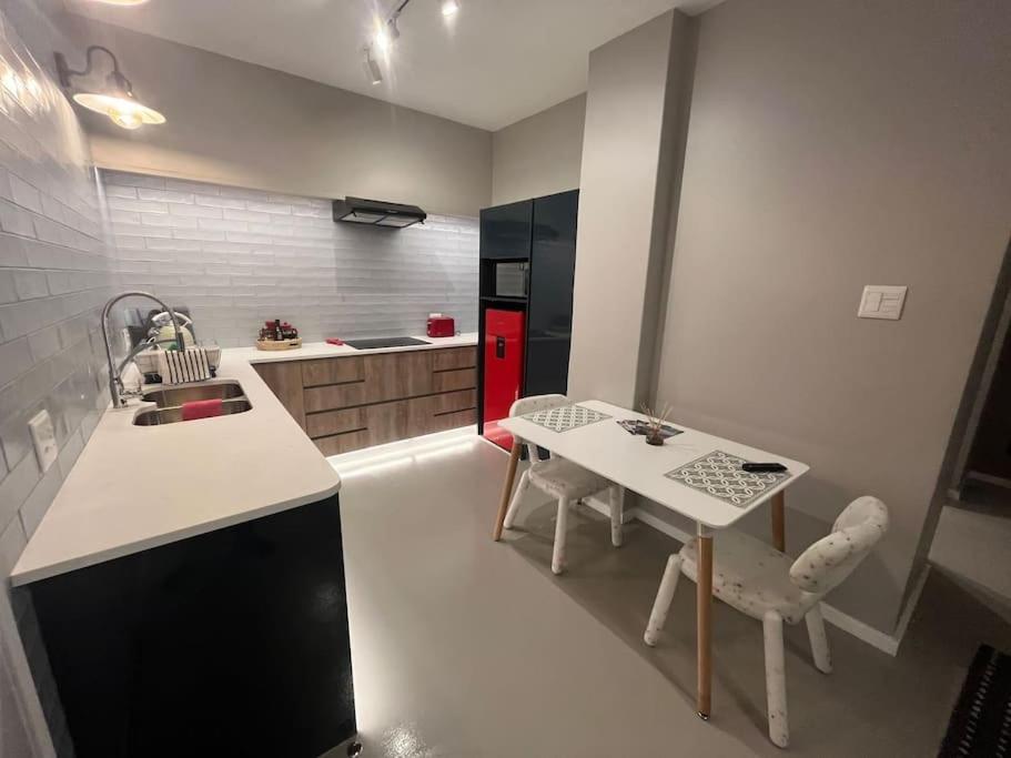 Apartment Perfect Lock Up & Go *