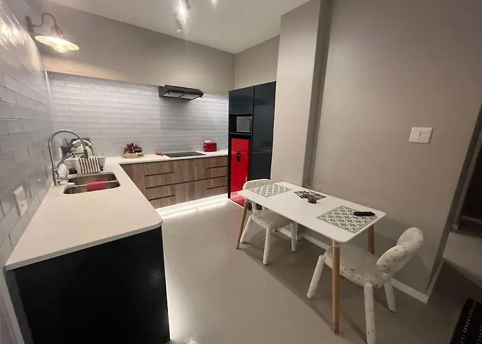 Perfect Lock Up & Go Apartment